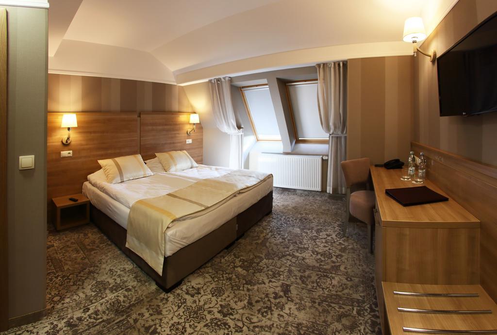Pod Lipa Hotel Gorzów Śląski Стая снимка